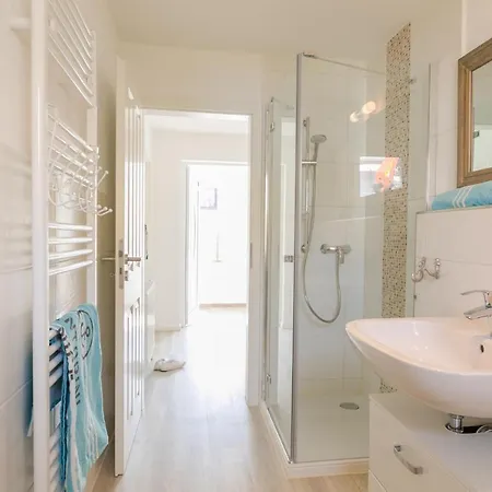 Boddensuite Apartament Wieck